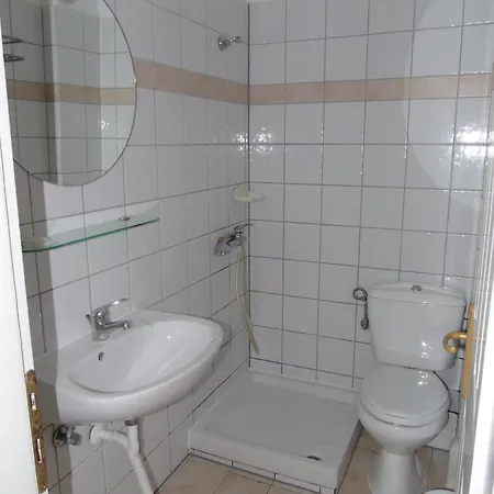 - Nostos Отель 2*